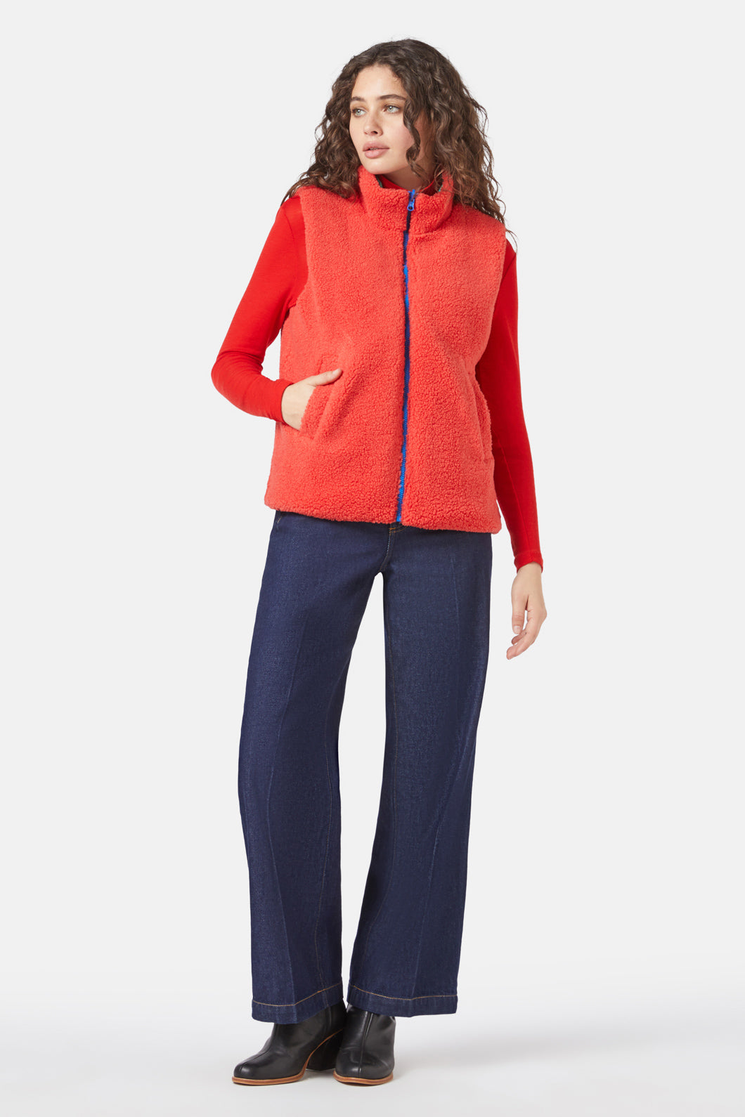 Gorman - Ranges Reversible Sherpa Vest - print