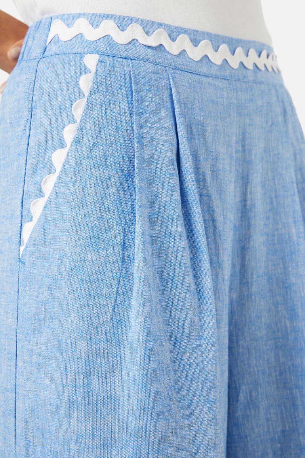 Gorman - Lovebirds Embroidered Pants - blue