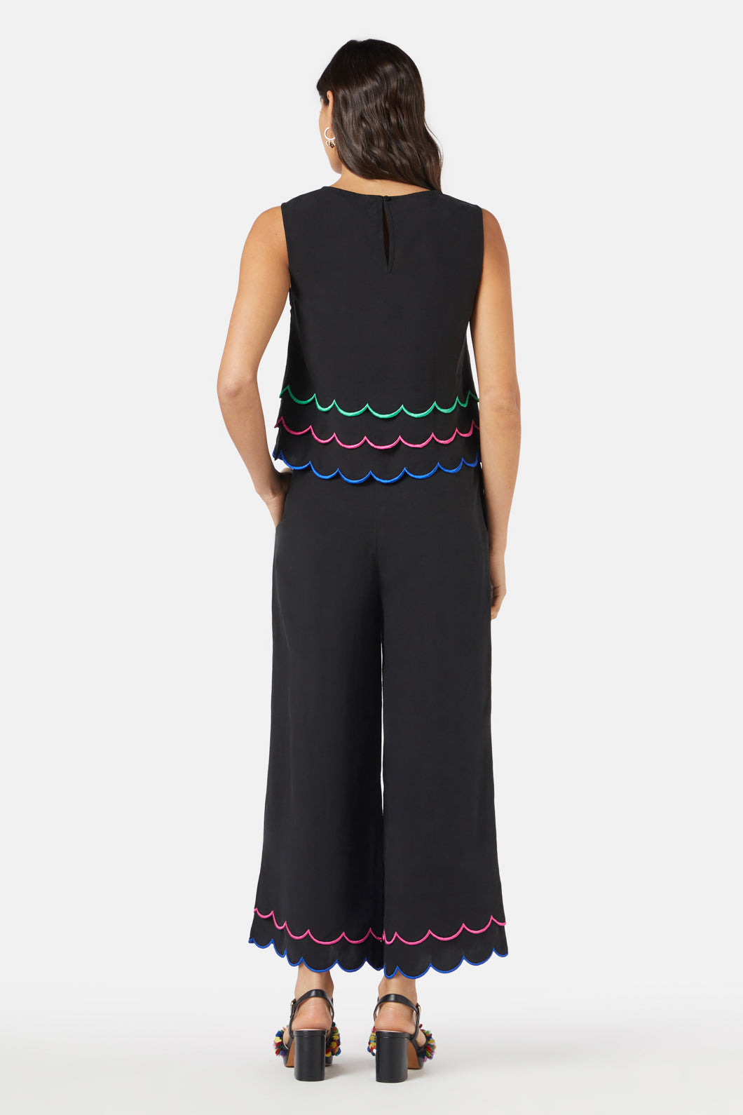 Gorman - Neon Scallop Embroidered Tank - black