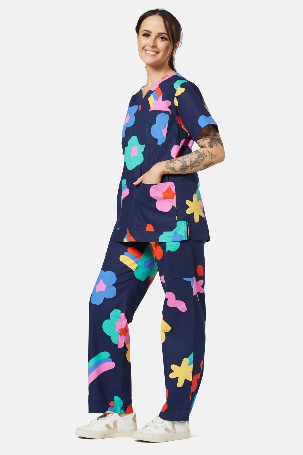 Gorman - Star Daisy Scrub Set - print