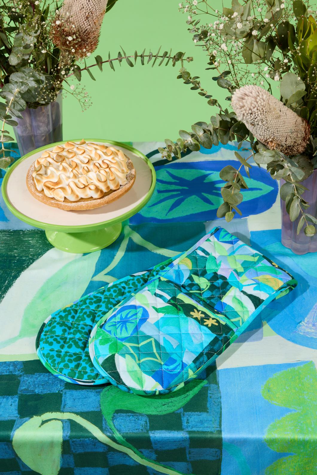 Gorman - Leaves Oven Mitt - print