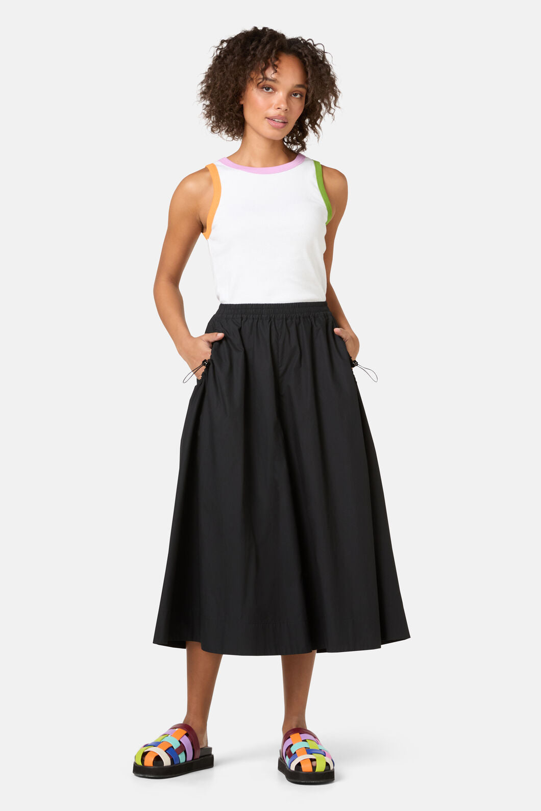 Gorman - Basic Toggle Skort - black