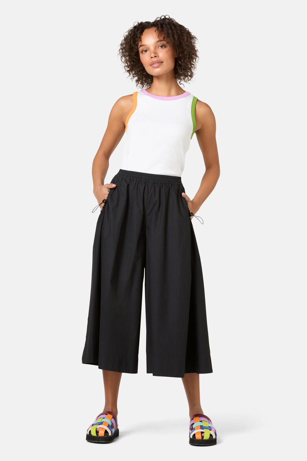 Gorman - Basic Toggle Skort - black