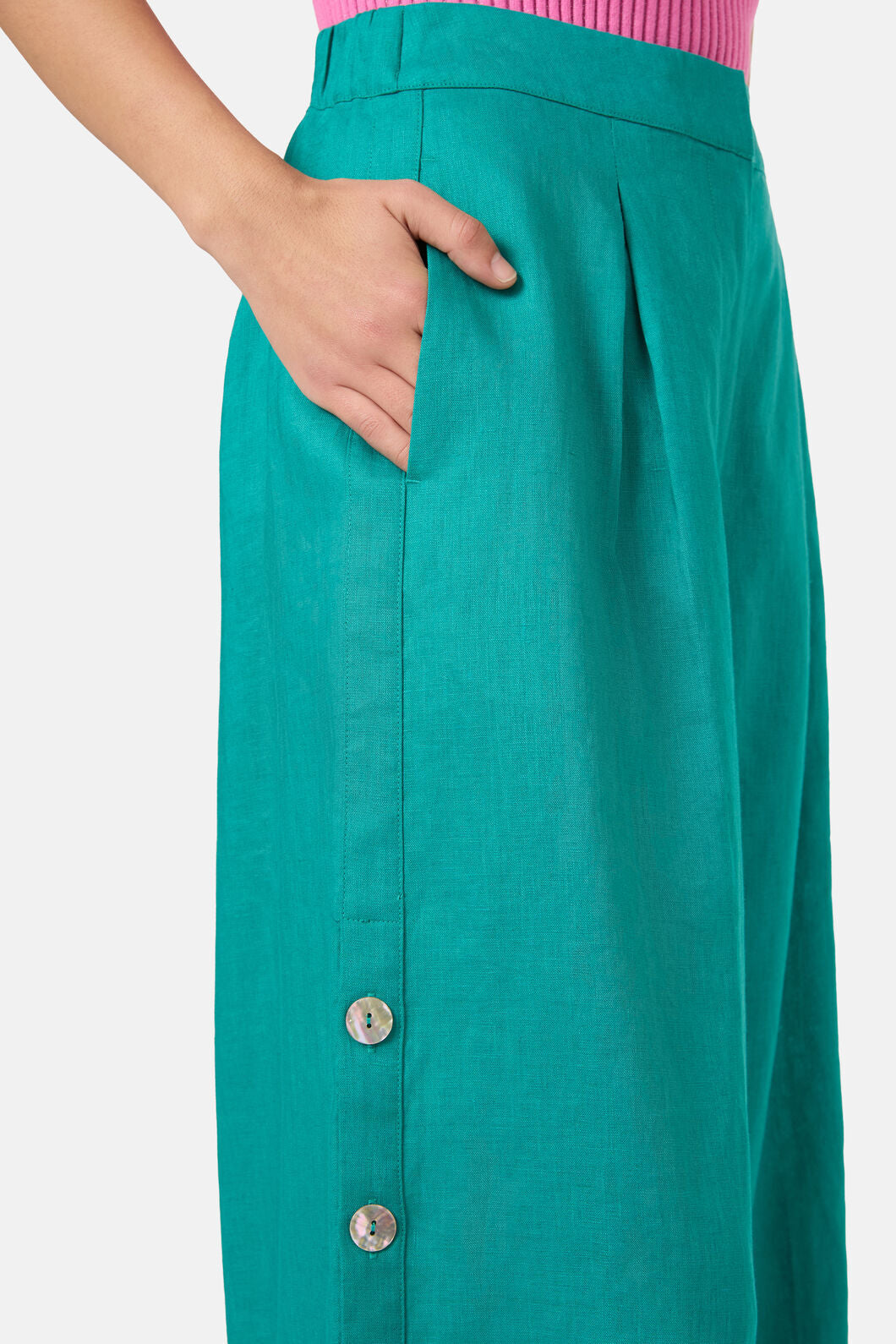 Gorman - Jade Side Button Skort - green