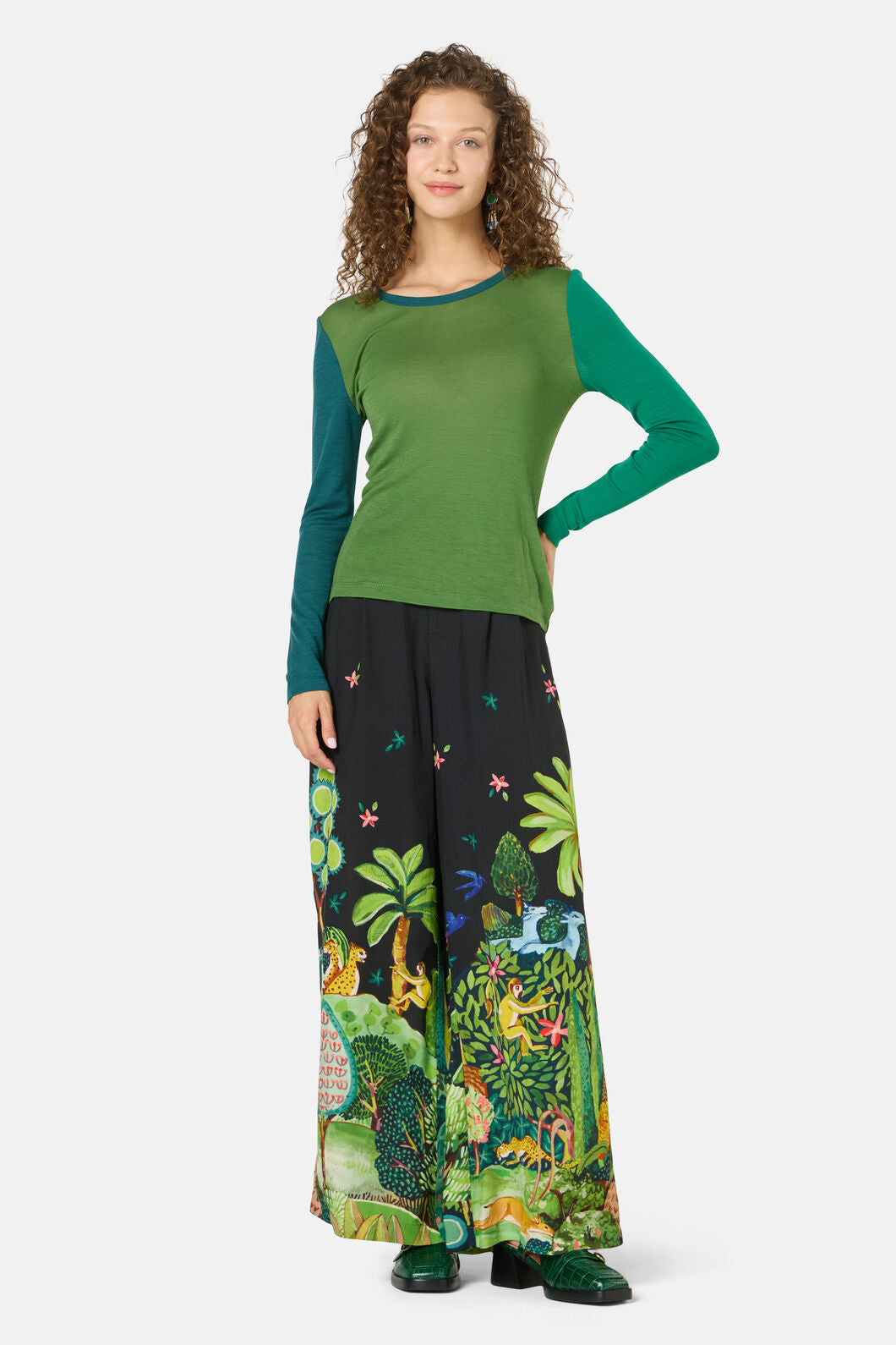 Gorman - Colour Block Merino Crew Neck - green