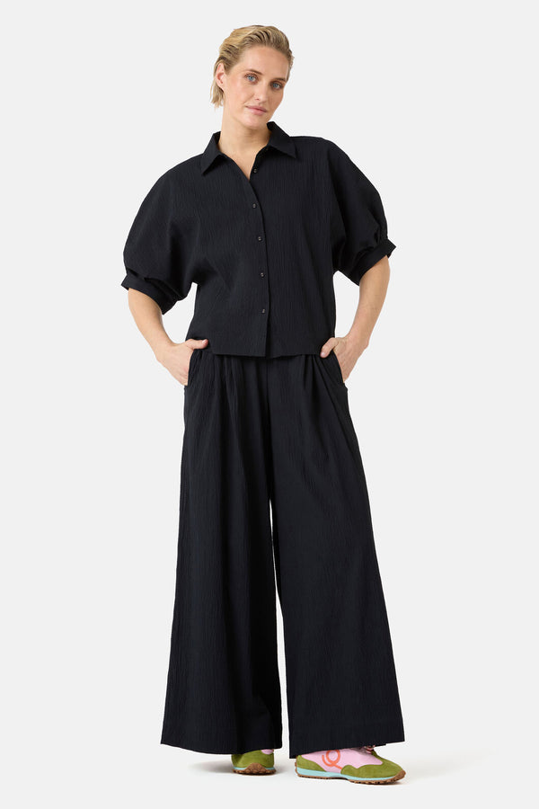 Gorman - Calliope Seersucker Skort - black