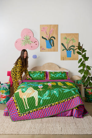 Gorman - Orchid Safari Quilted Coverlet S/D - print