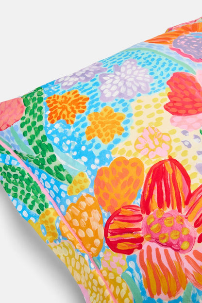 Gorman - Spotted Flower Euro Case - print