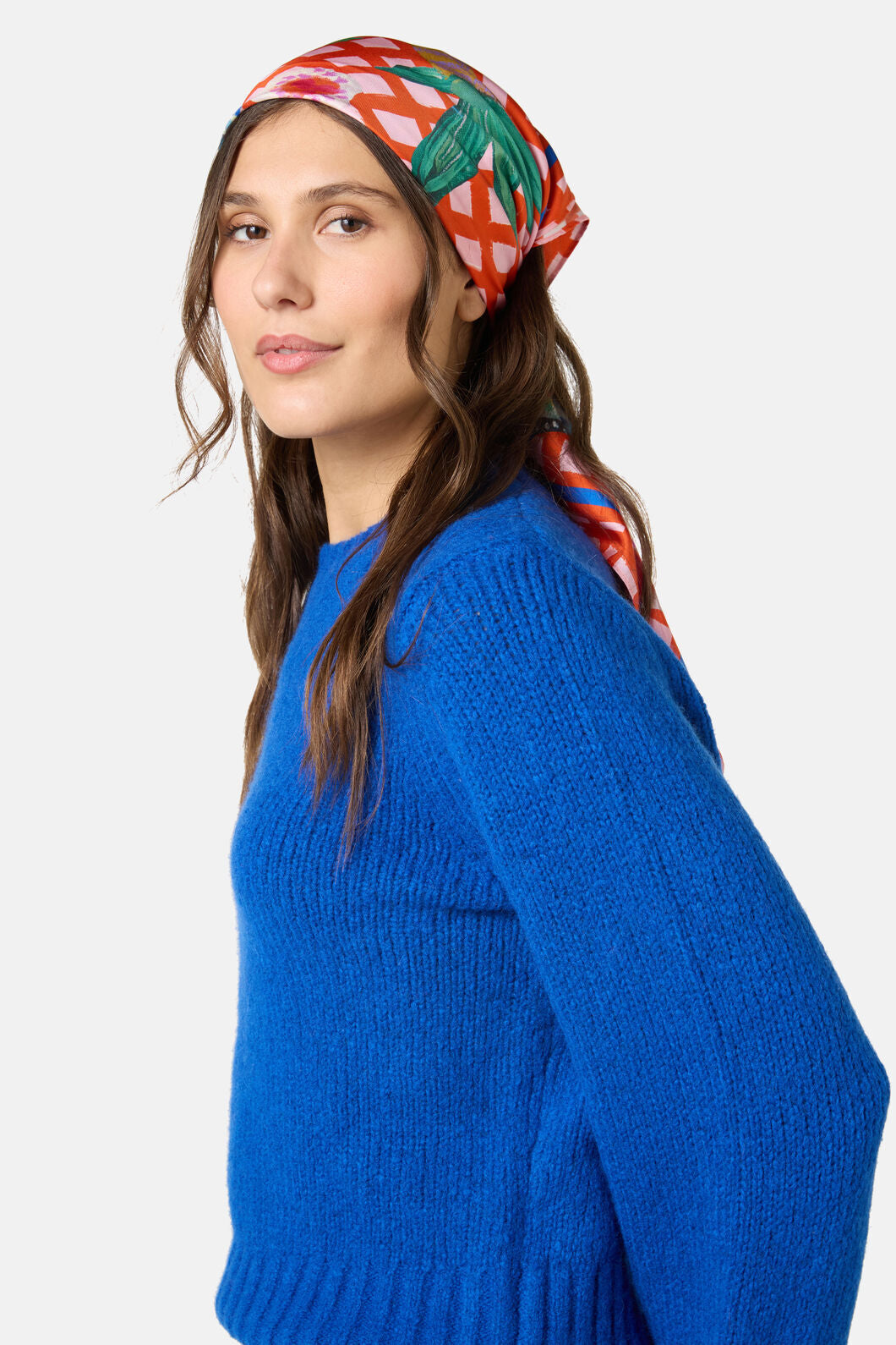 Gorman - Garden Table Square Scarf - print