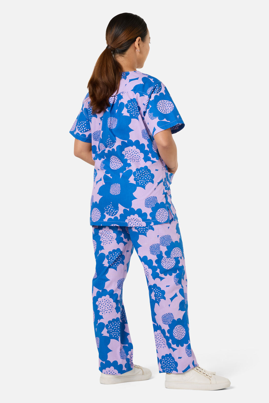 Gorman - Jumbo Flowers Scrub Set - blue