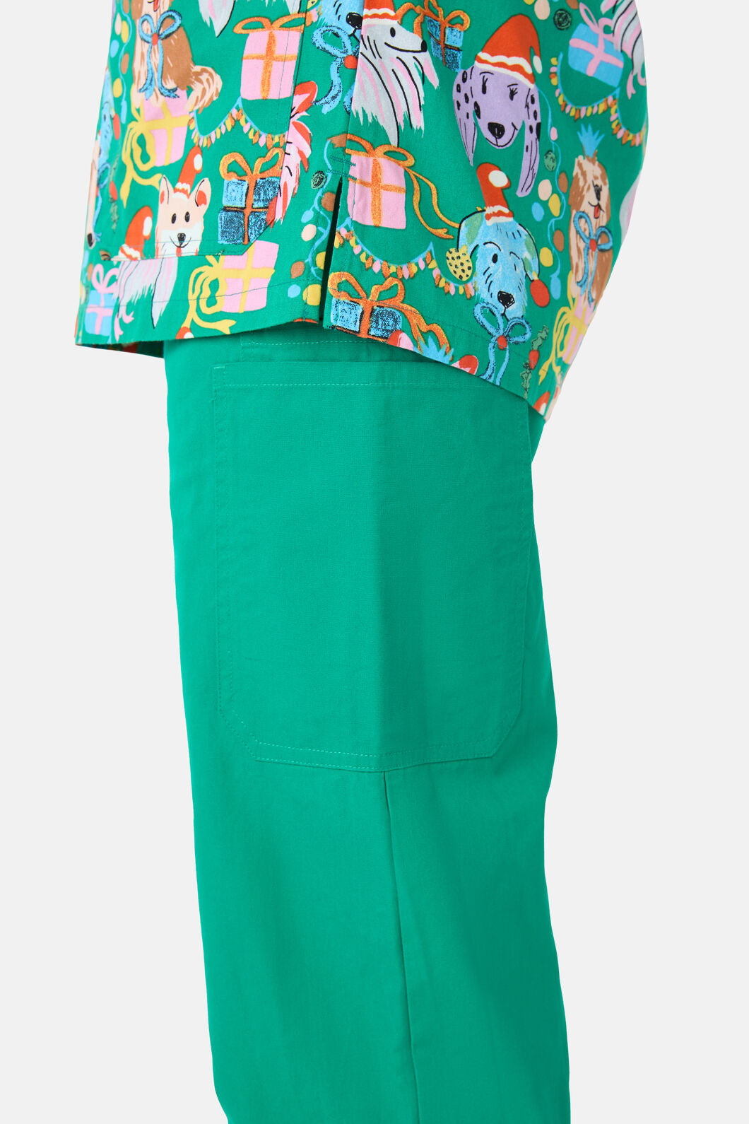 Gorman - Santa Paws Mixed Scrub Set - green