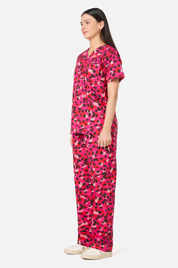 Gorman - Changing Spots Scrub Set - pink
